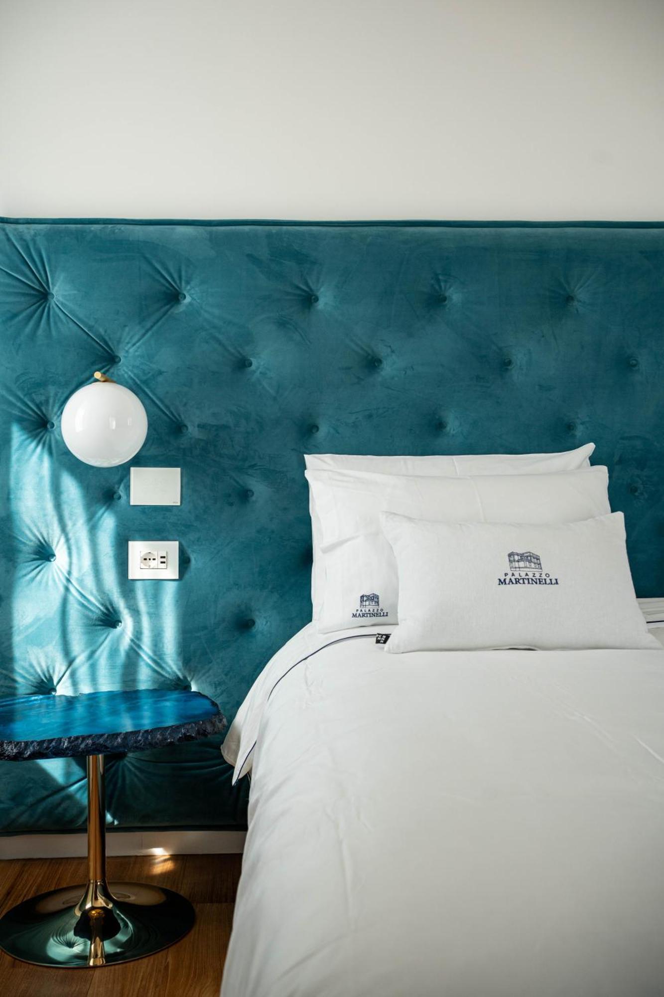 Palazzo Martinelli Hotel ซอร์เรนโต ภายนอก รูปภาพ