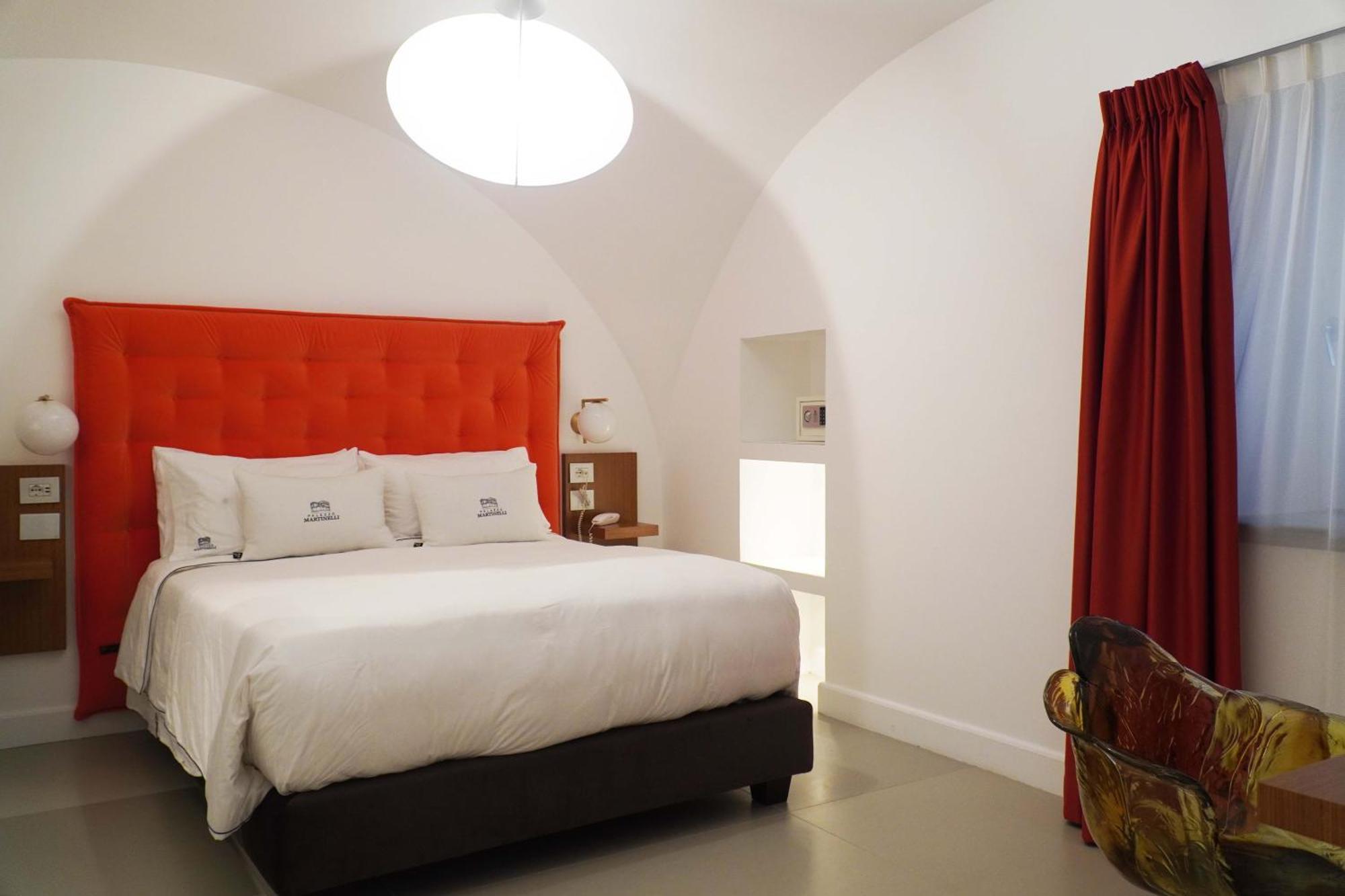 Palazzo Martinelli Hotel ซอร์เรนโต ภายนอก รูปภาพ