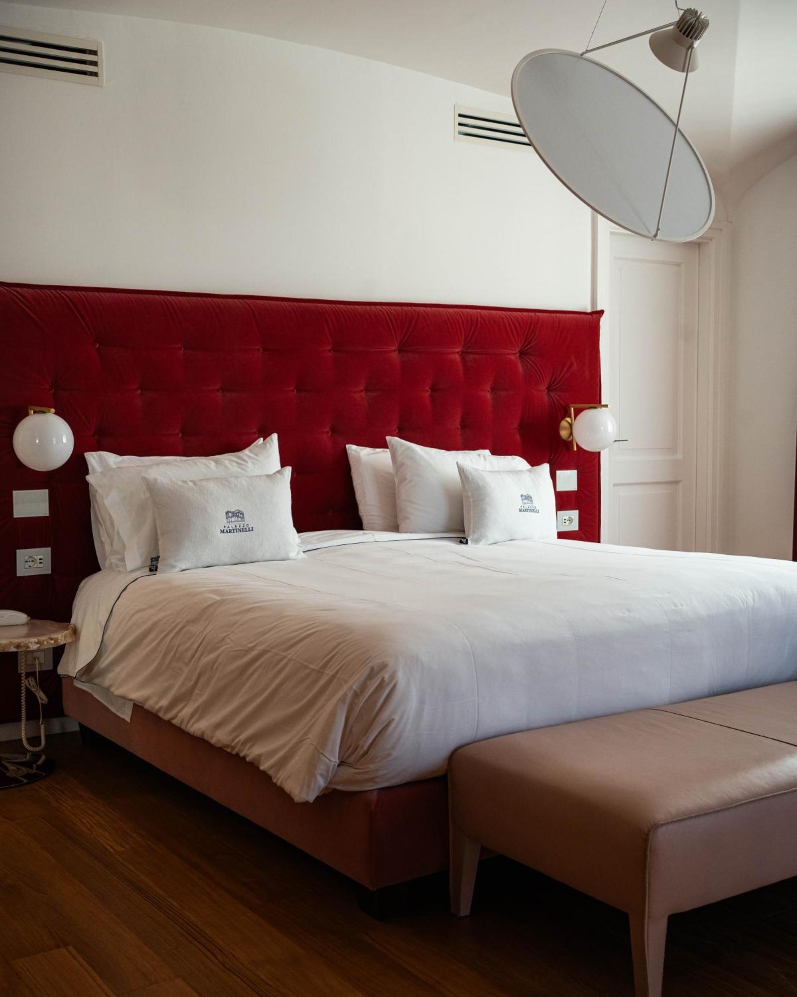 Palazzo Martinelli Hotel ซอร์เรนโต ภายนอก รูปภาพ